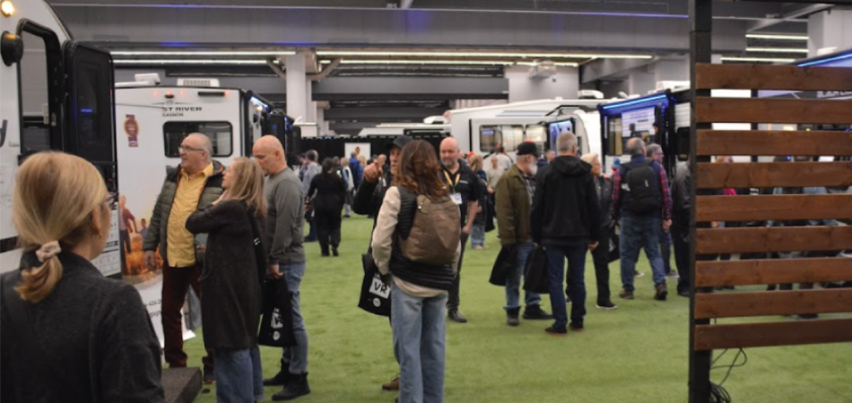 ACVRQ and Quebec’s RV industry: RV on display at a show.